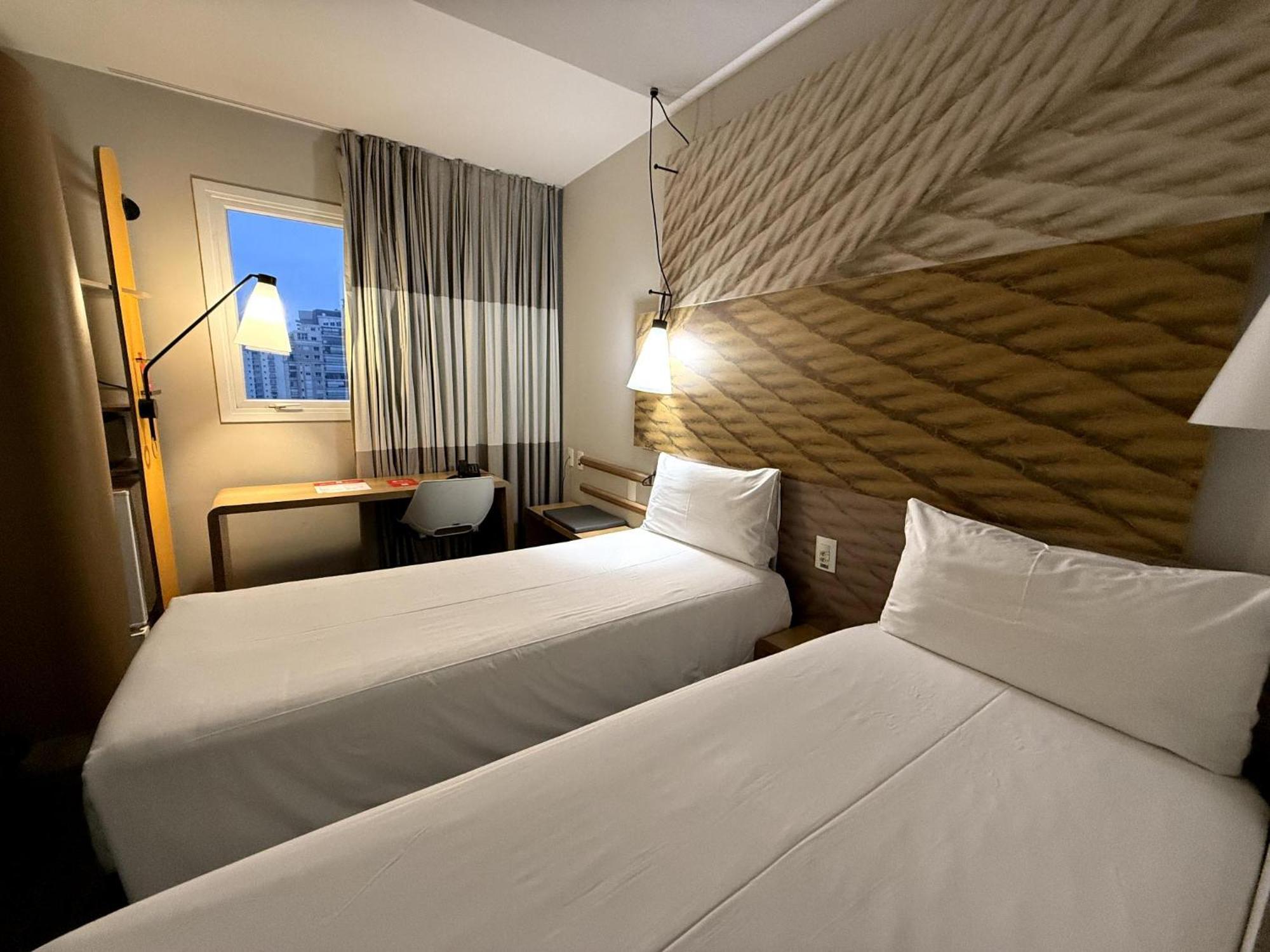 Ibis Sao Paulo Ibirapuera Hotel Екстериор снимка