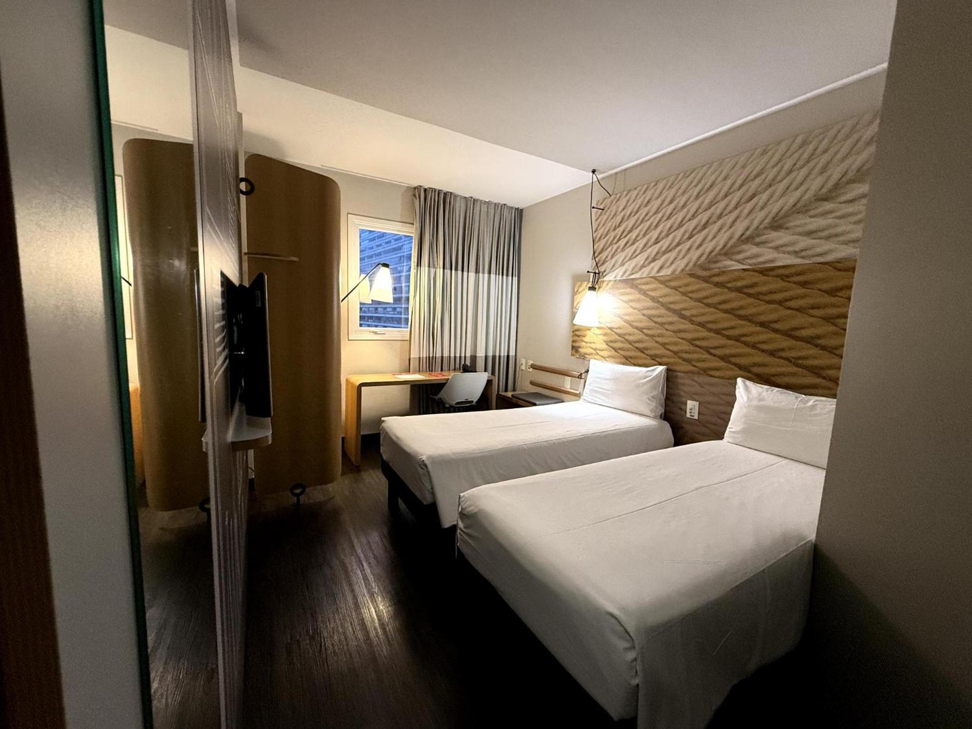 Ibis Sao Paulo Ibirapuera Hotel Екстериор снимка